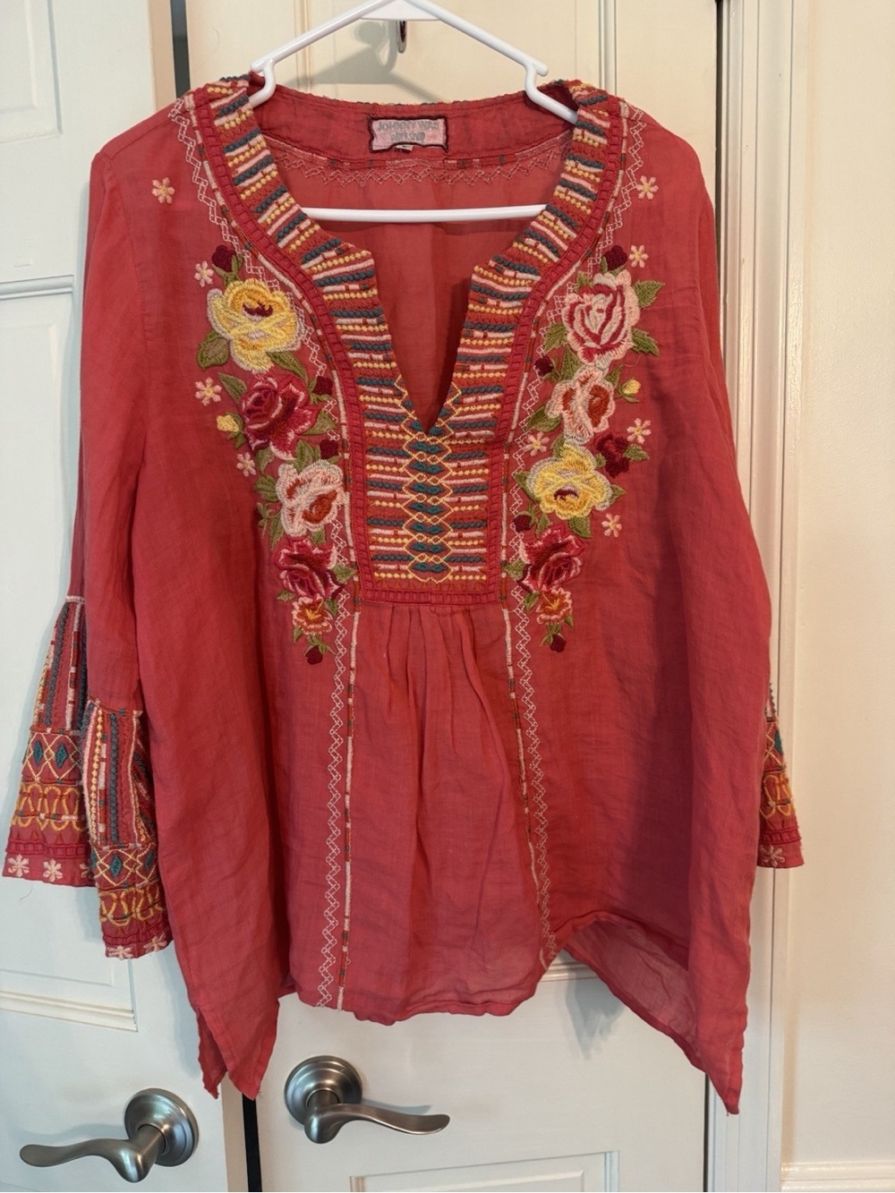 Johnny Was Workshop Embroidered Floral Tunic Top Coral Boho
